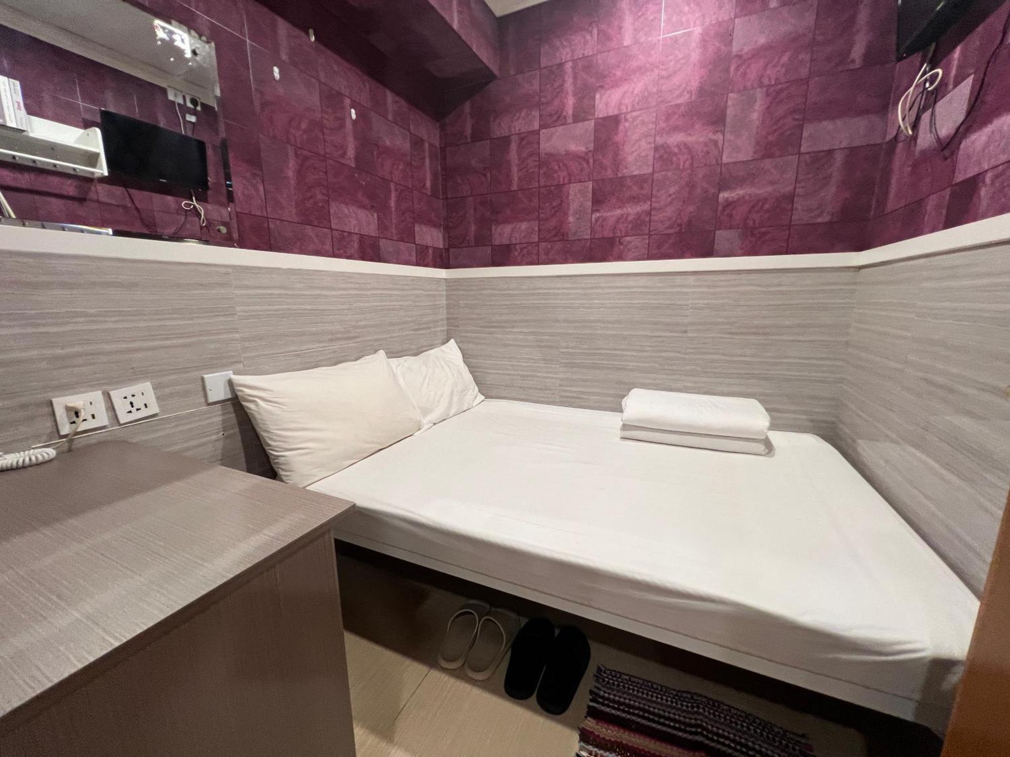 Hop Inn On Nathan Road Гонконг Экстерьер фото